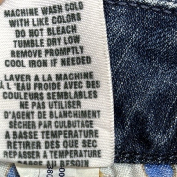 VTG American Eagle Distressed Denim Micro Mini Low Rise Shorts Sz 4 Y2K 2000s - Picture 7 of 10